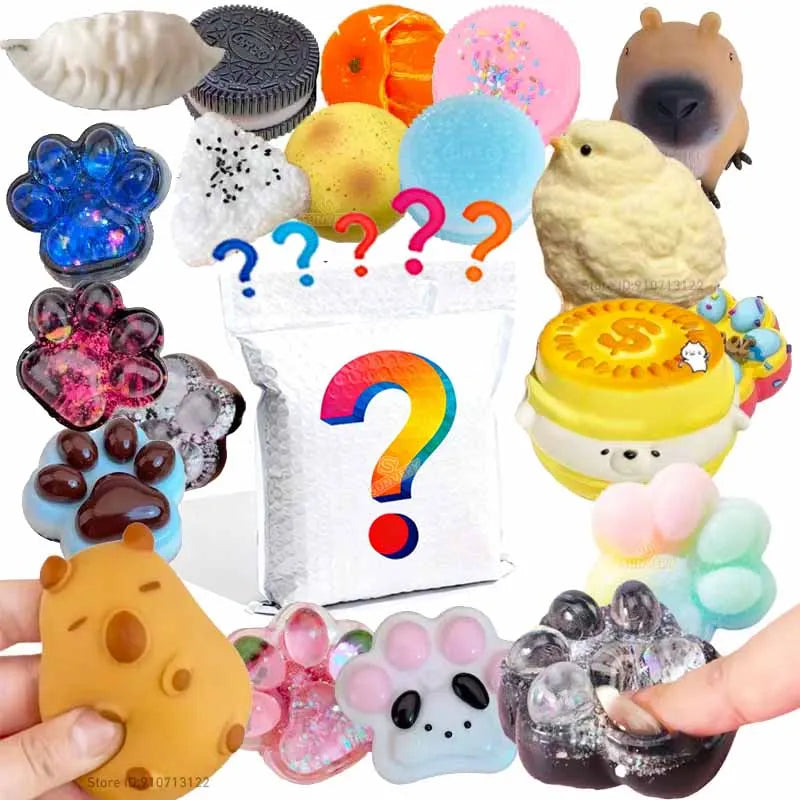 Surprise & Delight: Mystery Cat Paw Blind Bag Fidget