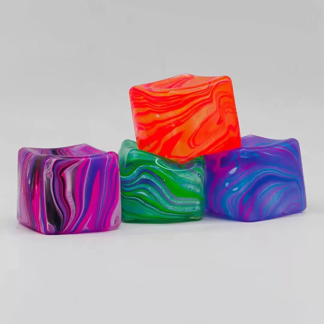 1/4PCS Squishy Maltose Cube Squeezing Balls