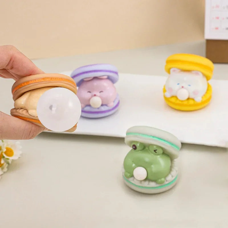 Creative Spit Bubble Burger Pinch Toy