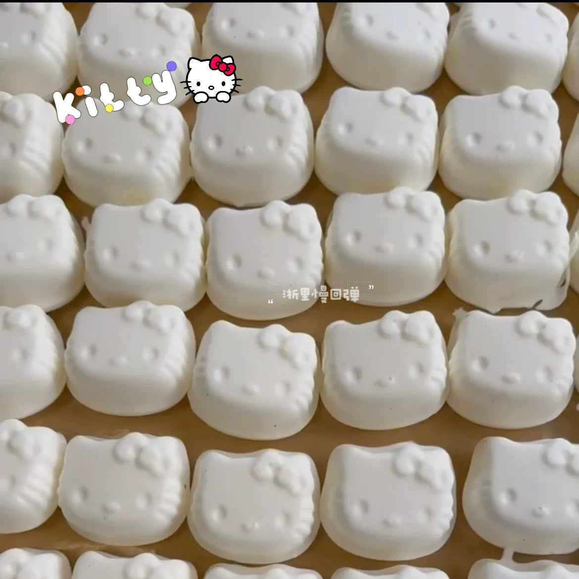 Cake Joy: Adorable Hello Kitty Cake Squishy