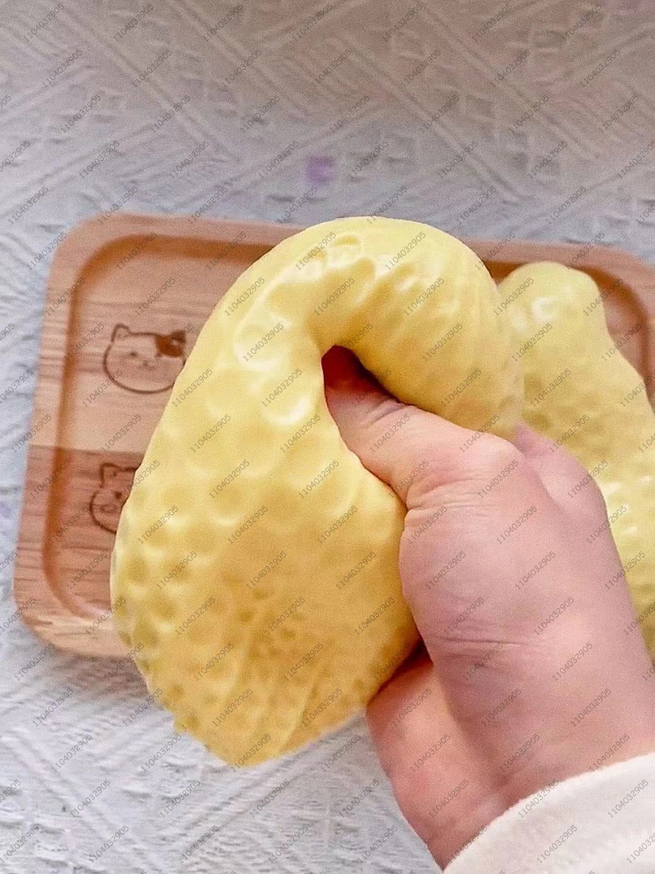 CalmPeanut Squeeze Buddy